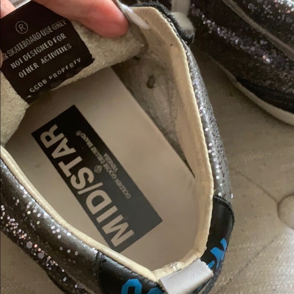 Golden goose - Picture 2 of 4